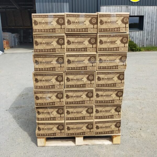 Premium geperste daghoutblokken Brazeco – Pallet van 80 dozen met 6 blokken